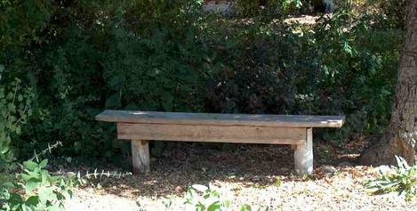 This simple Garden bench is easy to build and can last for decades. - grid24_12