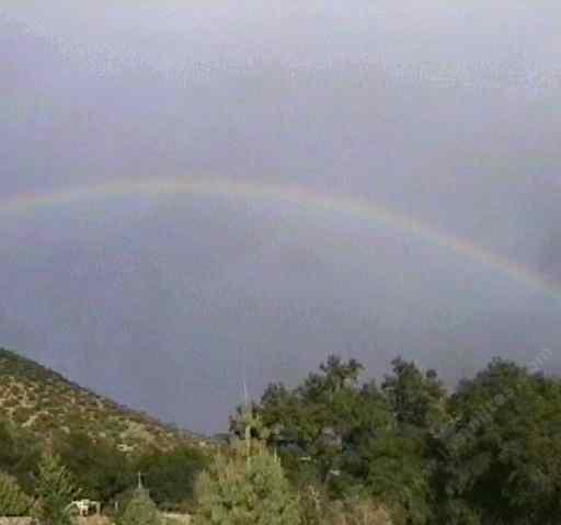 a rainbow over las Pilitas