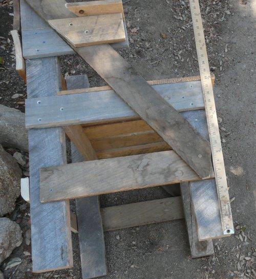 The front leg should be about 18 inches, the back 34-36 inches.