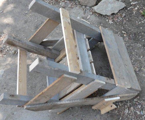  http://www.laspilitas.com/garden/howto/pictures/chair/upside-down-chair1.jpg