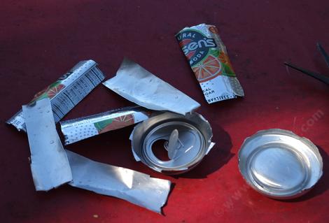 The cut up can. - grid24_12 The cut up can. - grid24_12