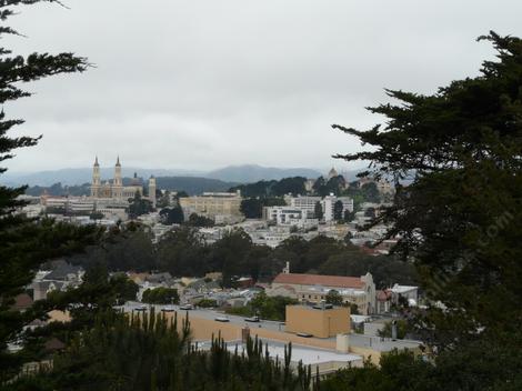 Looking down onto San Francisco. - grid24_12